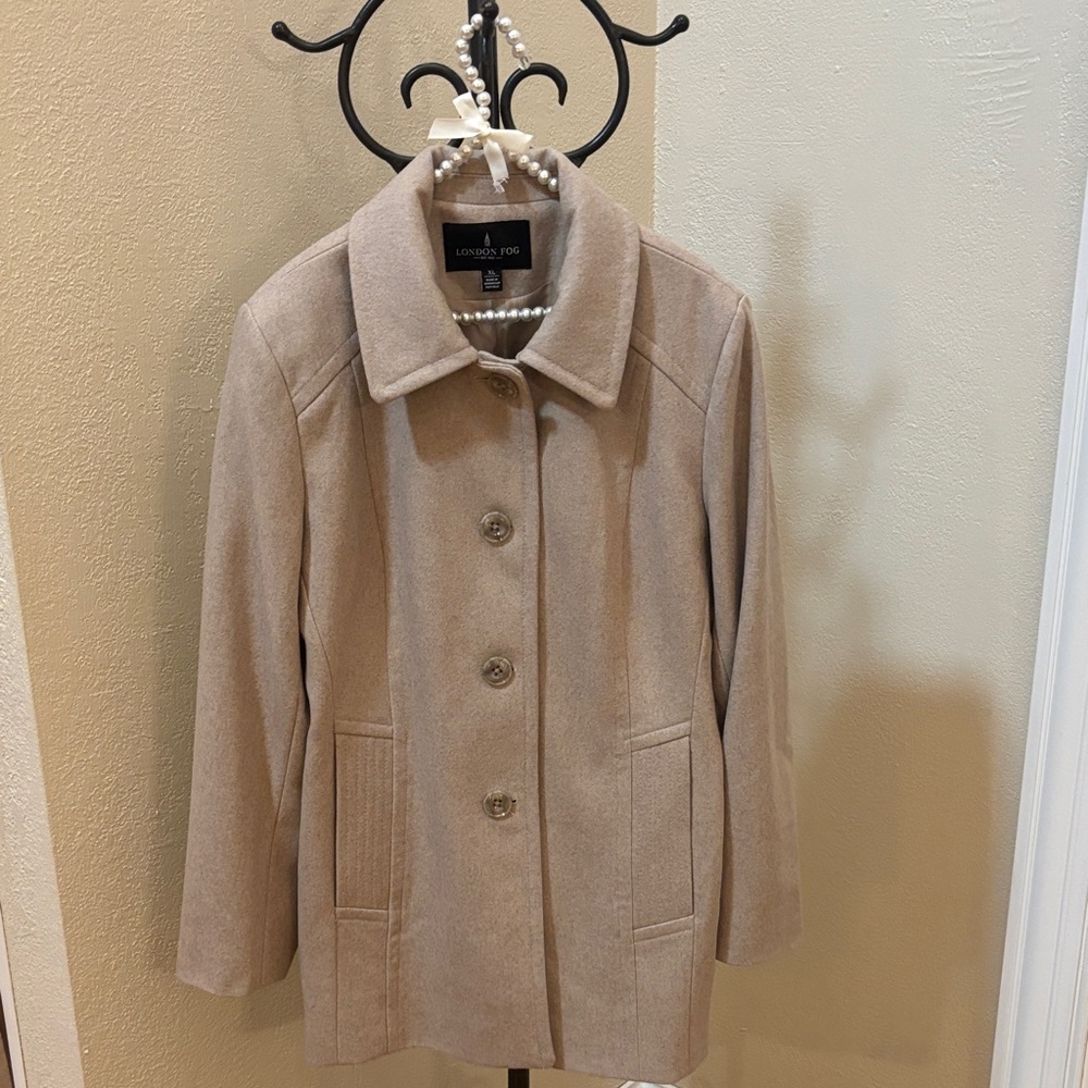 London Fog Classic Beige Wool Pea Coat NWOT🤍Women's Size Extra Large
